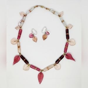 Vintage Molded Leaf Heart Deco Art Glass Necklace Clip Earring Set Gold Tone